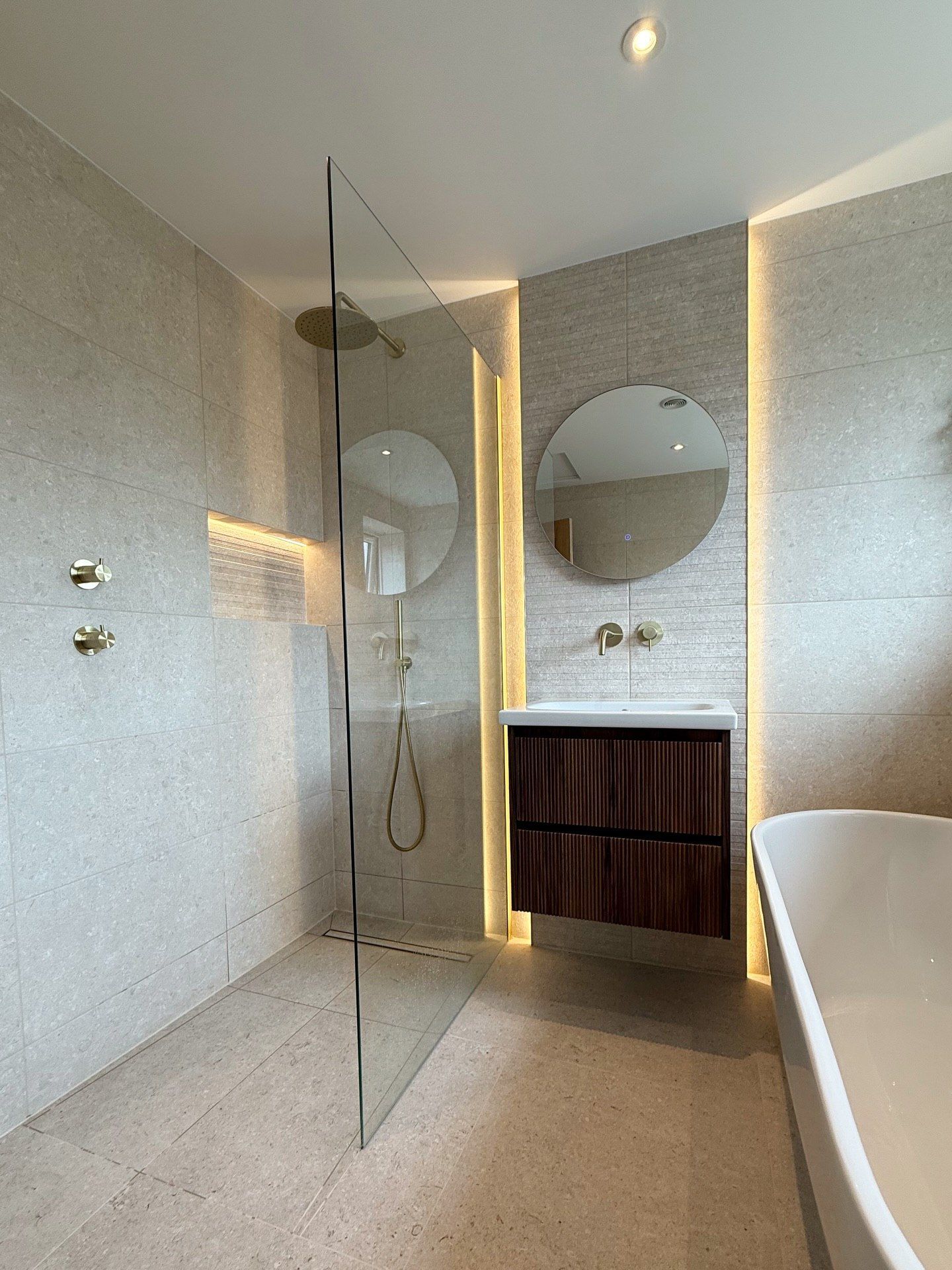 Bathroom Renovation Toronto — Custom Tilework and Premium Fixtures